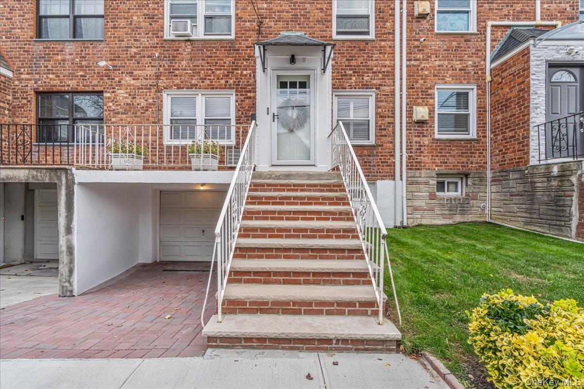 #2 photo, 210-08 41st Avenue Avenue, Bayside , NY 11361