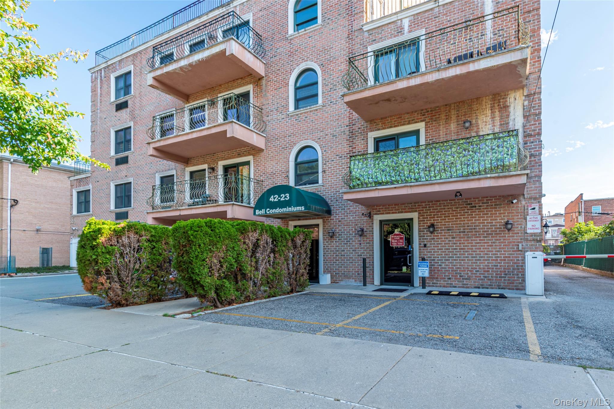 #2 photo, 42-23 212 Street, クイーンズ区 Bayside , NY 11361