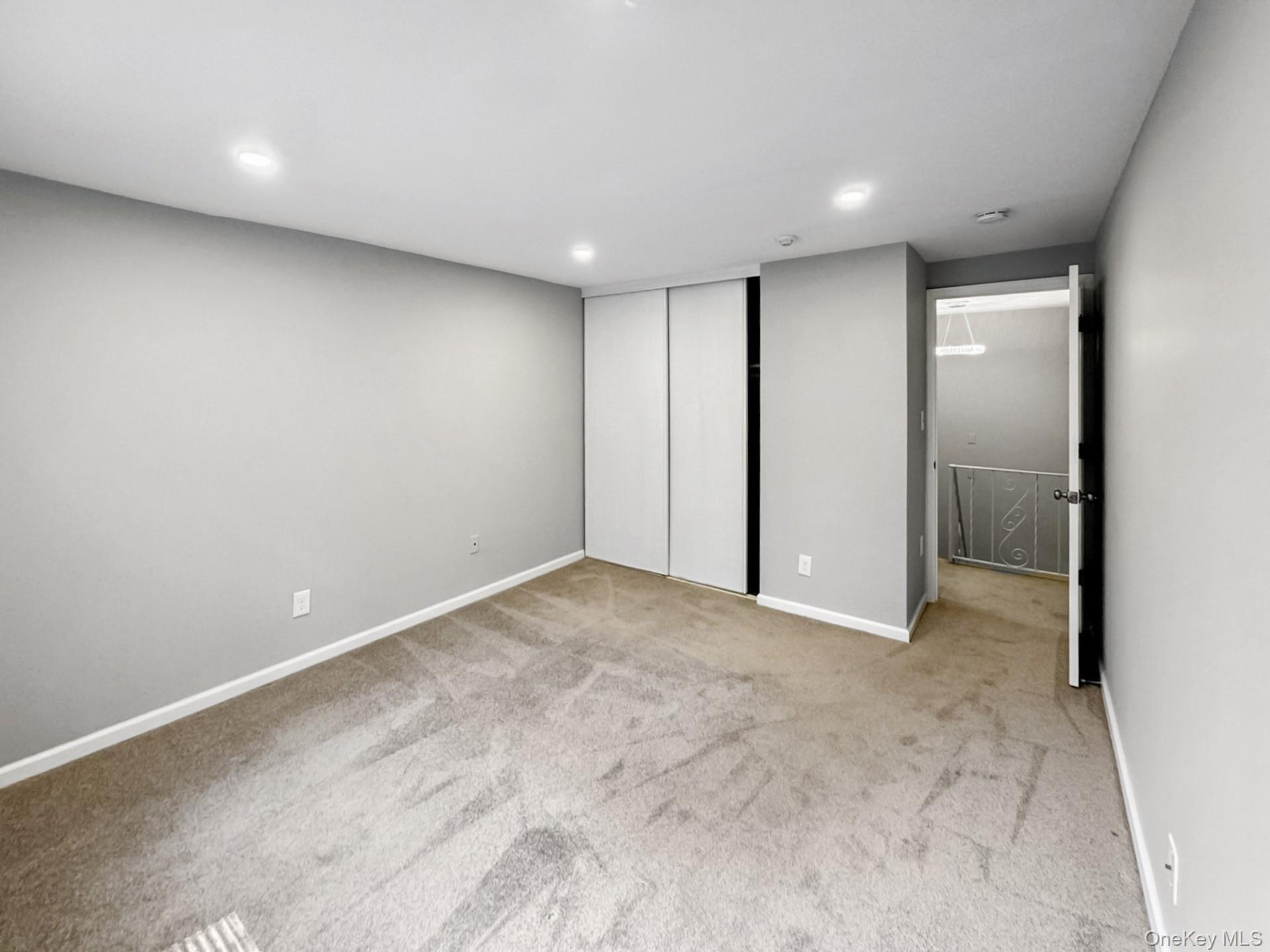 #15 photo, 100 Glen Hollow Drive, サフォーク郡 Port Jefferson Station , NY 11776