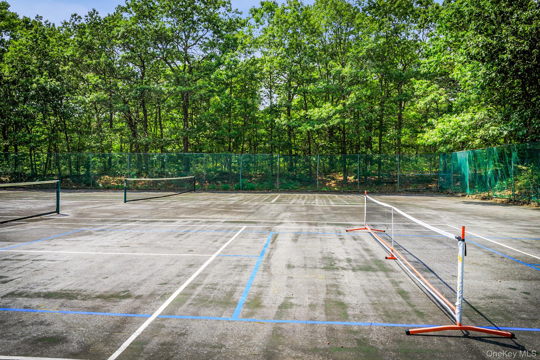 #19 photo, 100 Glen Hollow Drive, サフォーク郡 Port Jefferson Station , NY 11776