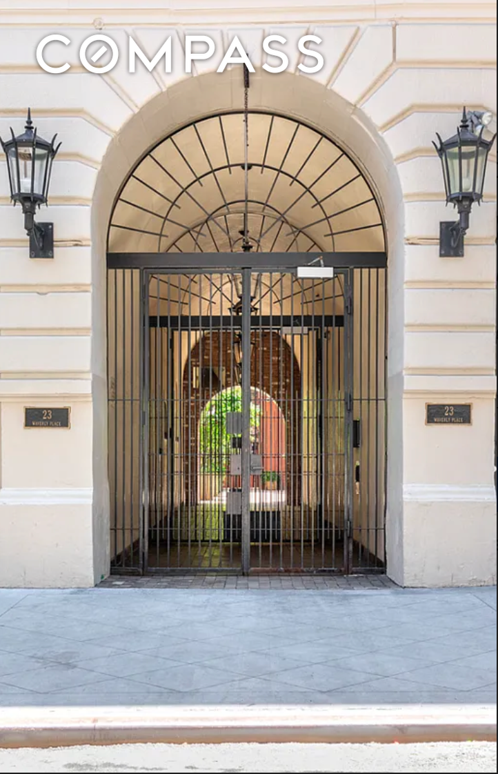 #16 photo, 23 Waverly Place, マンハッタン Greenwich Village , NY 10003