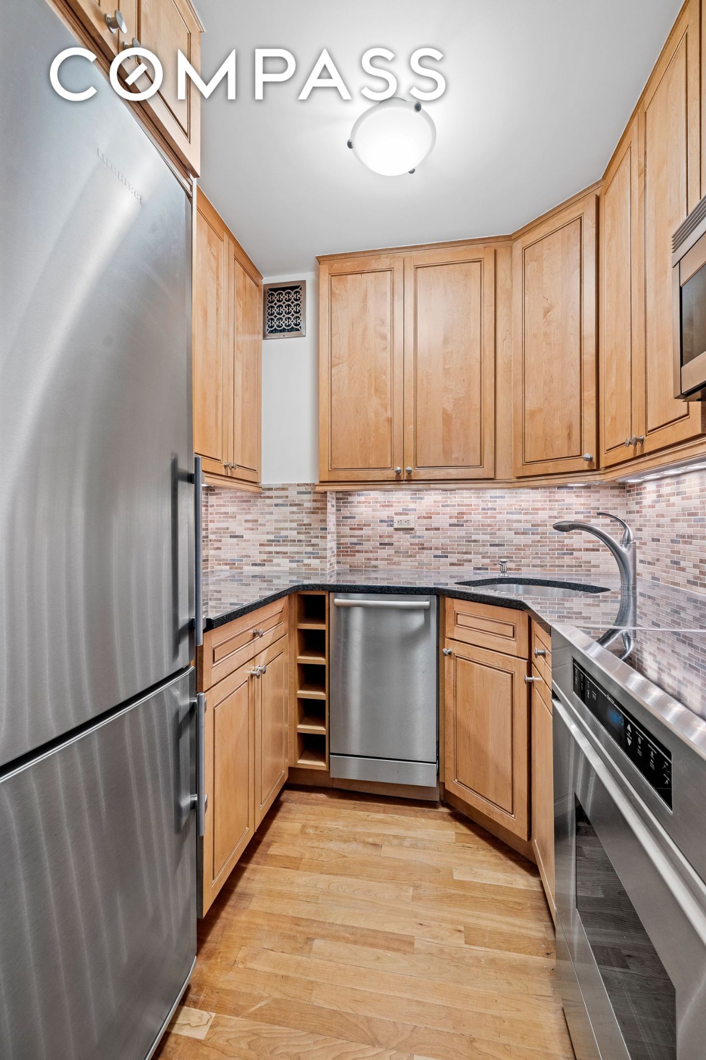 #11 photo, 300 E 54th Street, マンハッタン Sutton Place , NY 10022