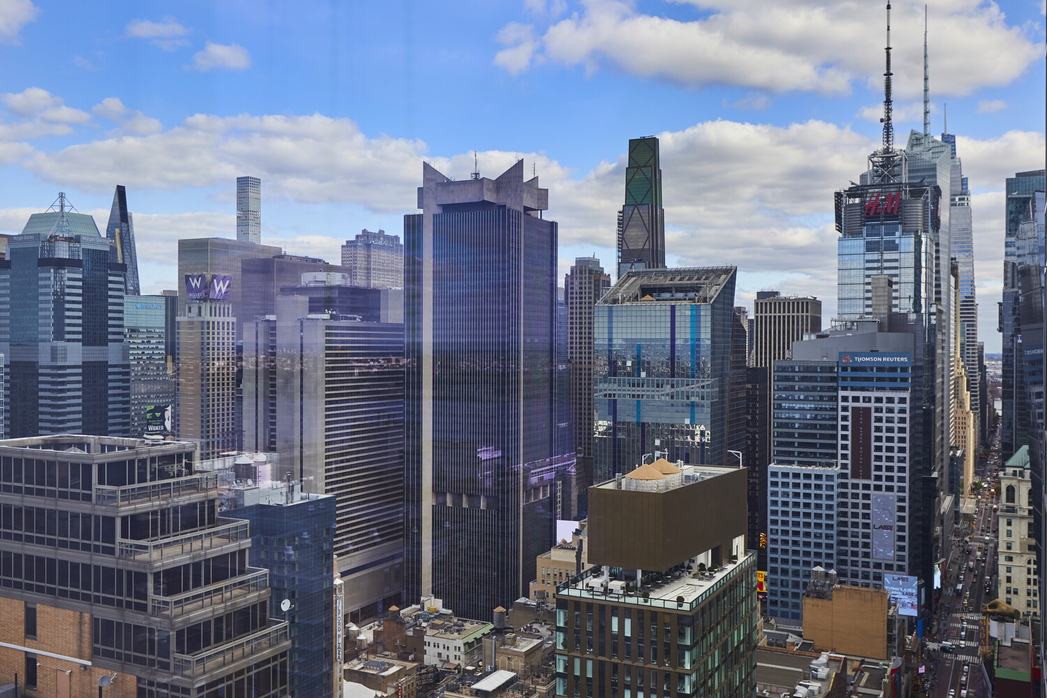 #18 photo, 350 W 42ND Street, マンハッタン Hells Kitchen , NY 10036