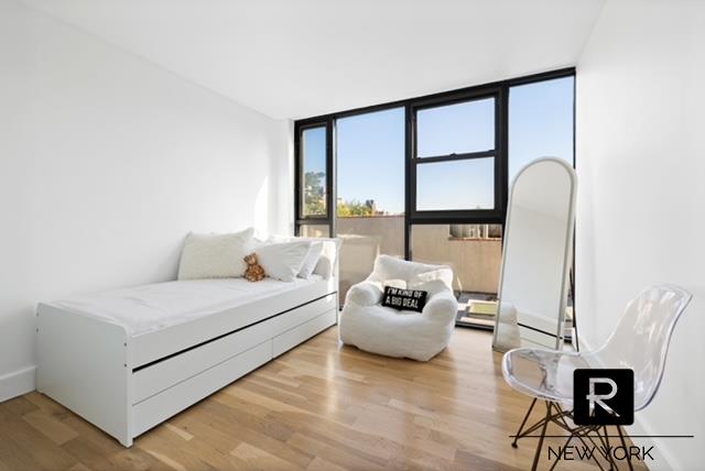 #13 photo, 364 Myrtle Avenue, ブルックリン区 Fort Greene , NY 11205