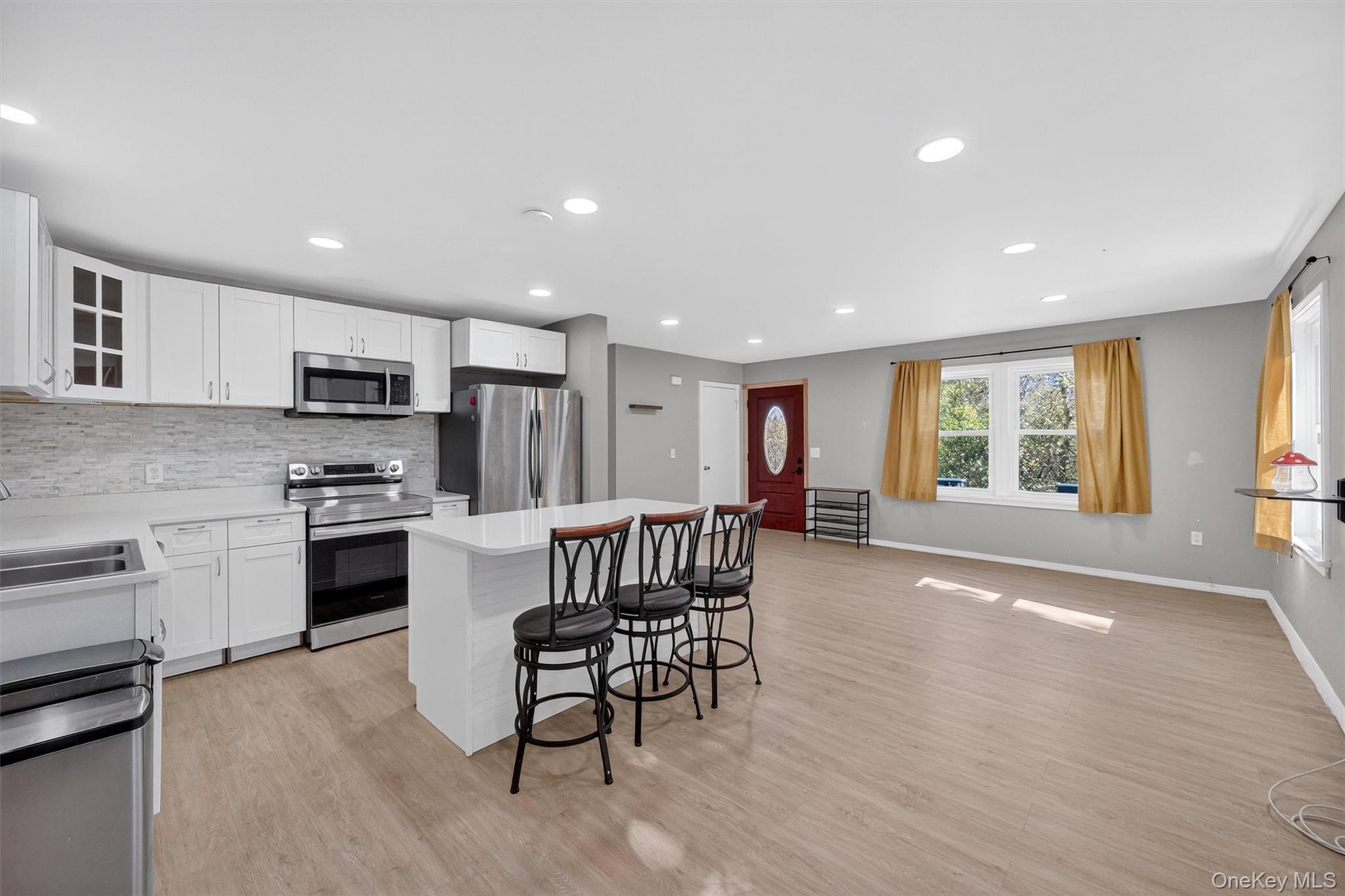 #14 photo, 12 3rd Street, Milton , NY 12547