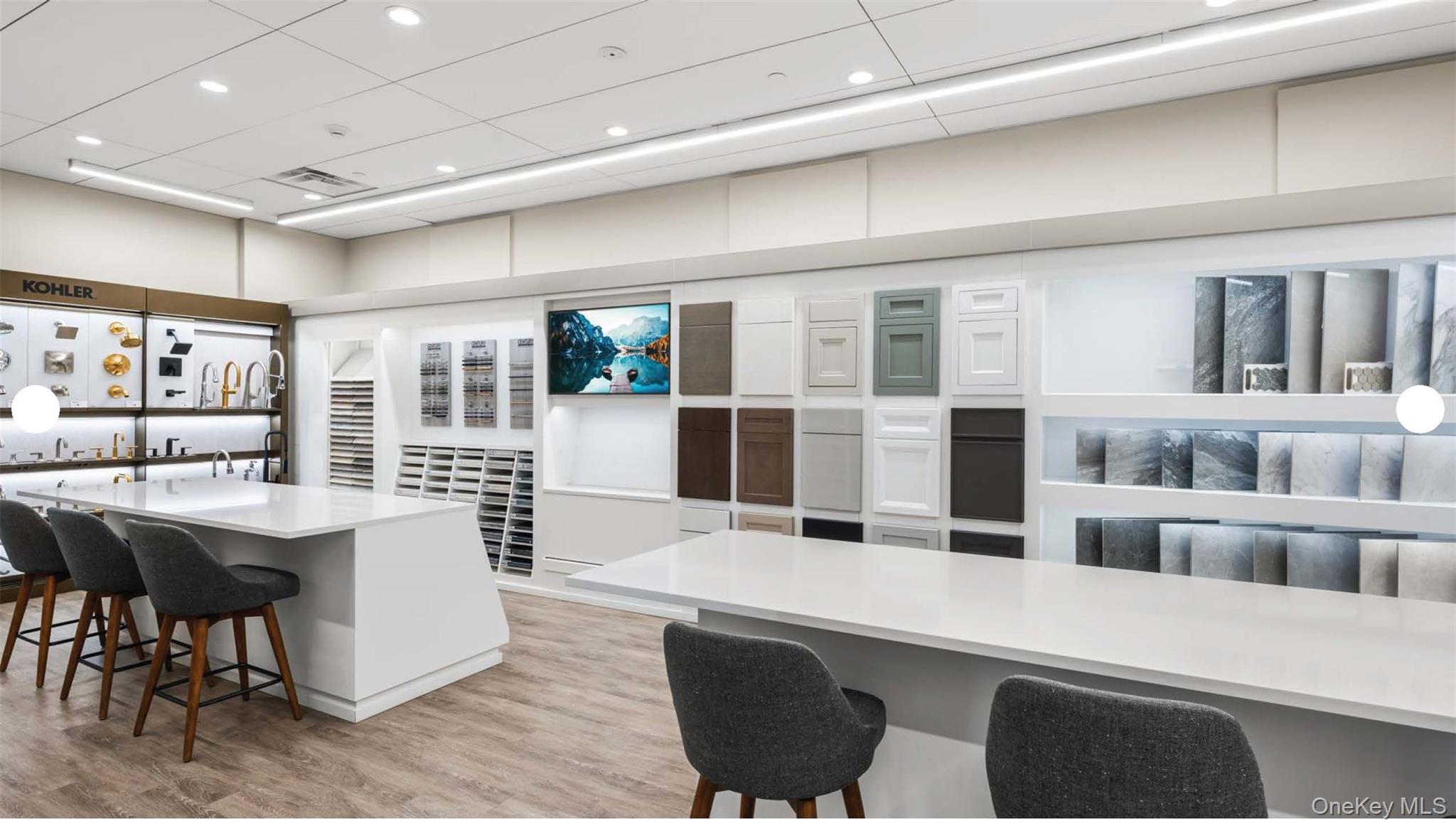 #4 photo, 27 Sequoia Circle, ナッソー郡 Manhasset , NY 11030