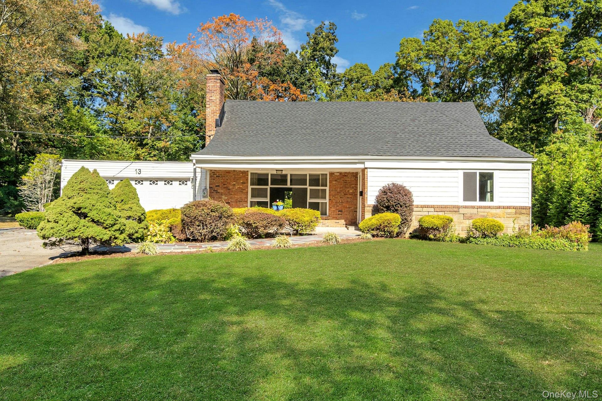 #1 photo, 13 Colonial Road, 纽约州 Scarsdale , NY 10583