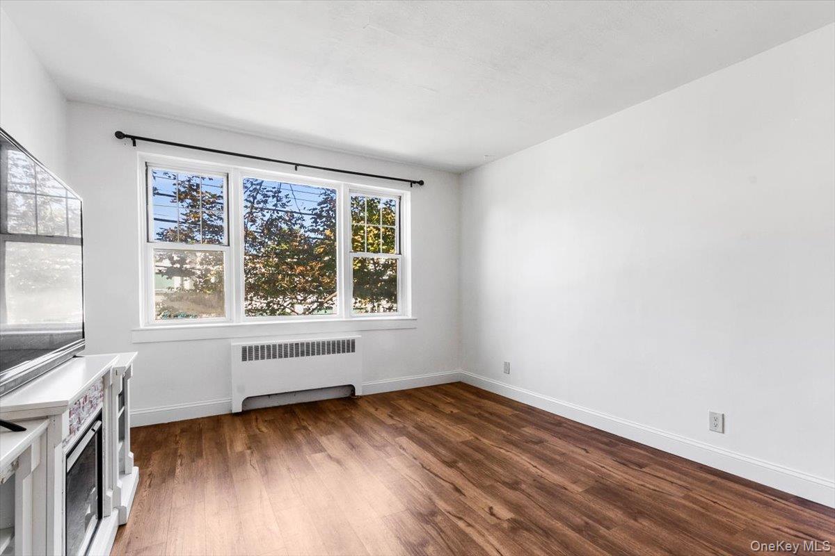 #13 photo, 14 Soundview Avenue, White Plains , NY 10606