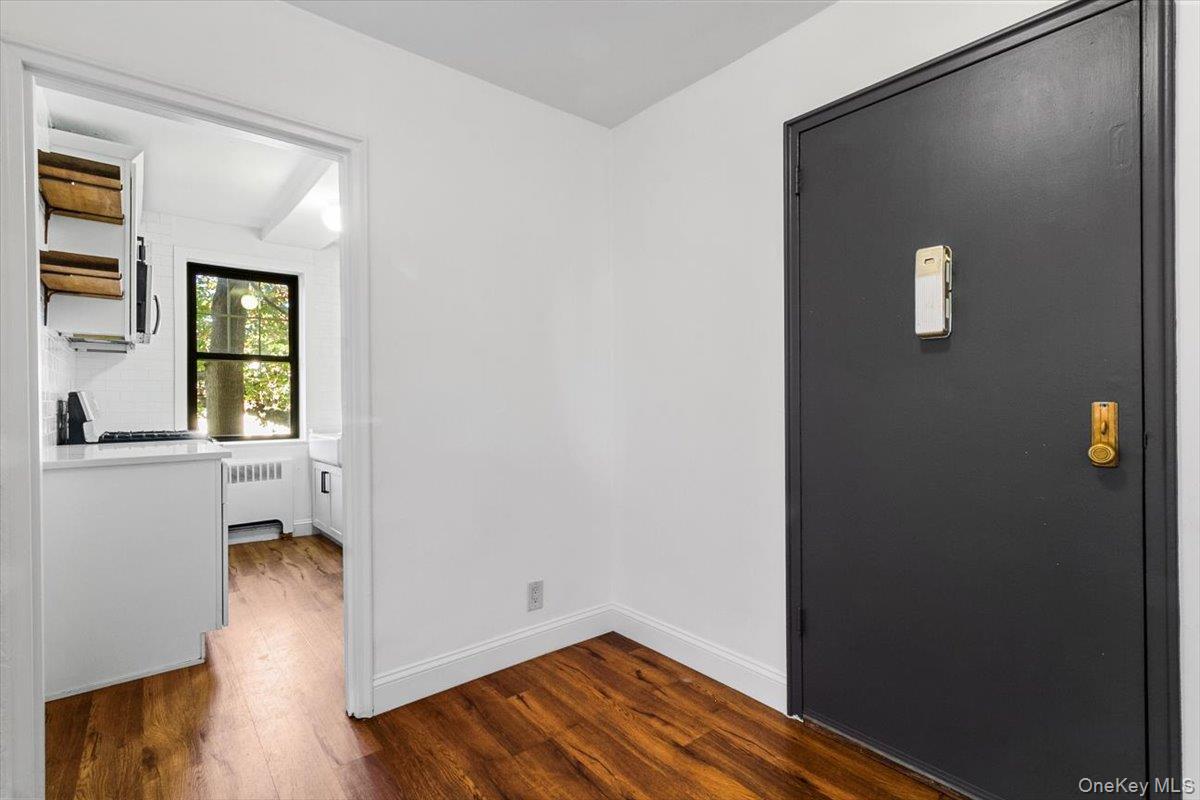 #4 photo, 14 Soundview Avenue, White Plains , NY 10606