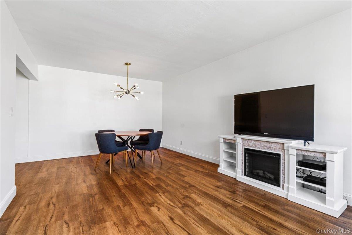 #8 photo, 14 Soundview Avenue, White Plains , NY 10606