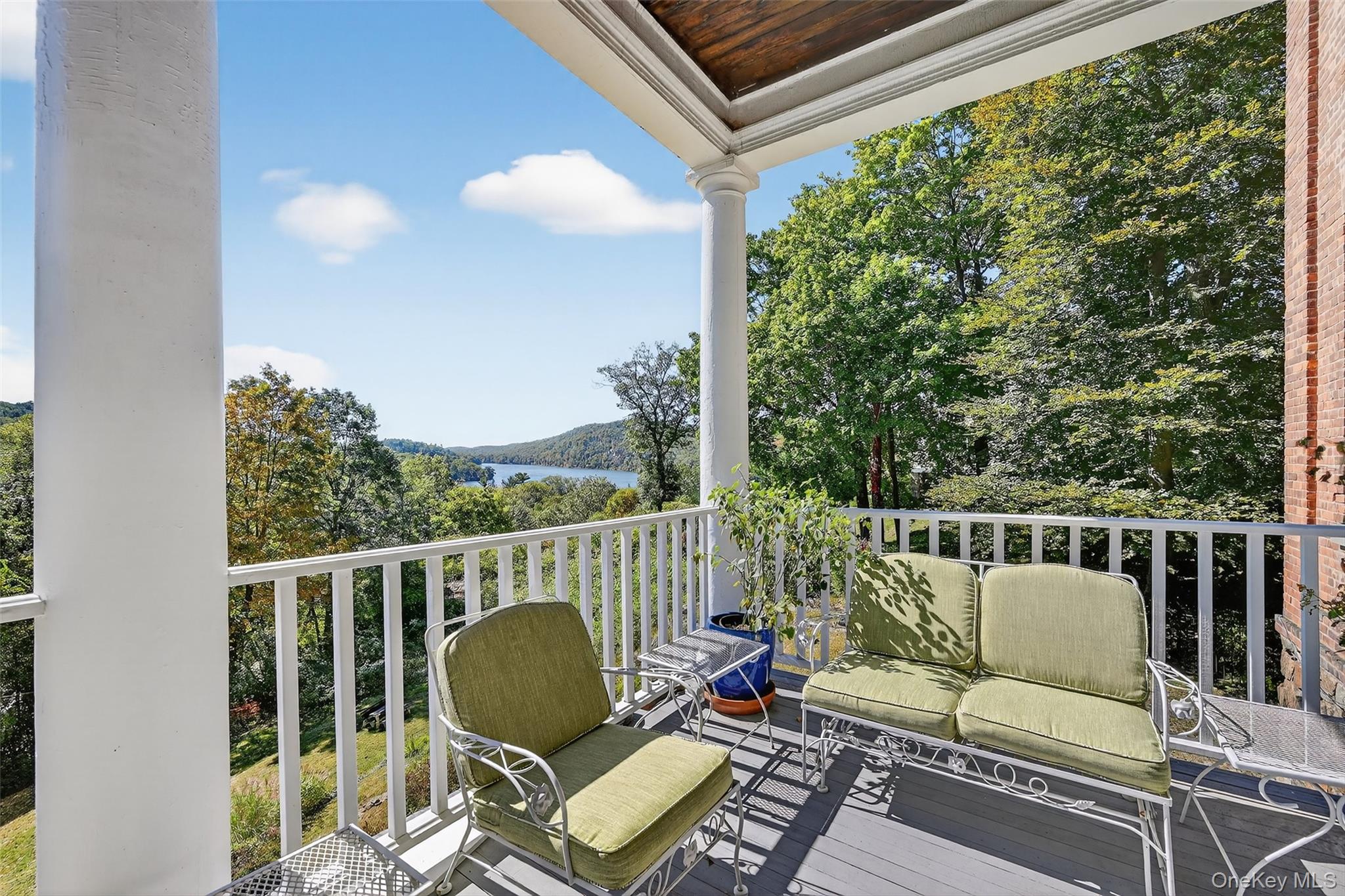 #19 photo, 74 Tower Hill Loop, Tuxedo Park , NY 10987
