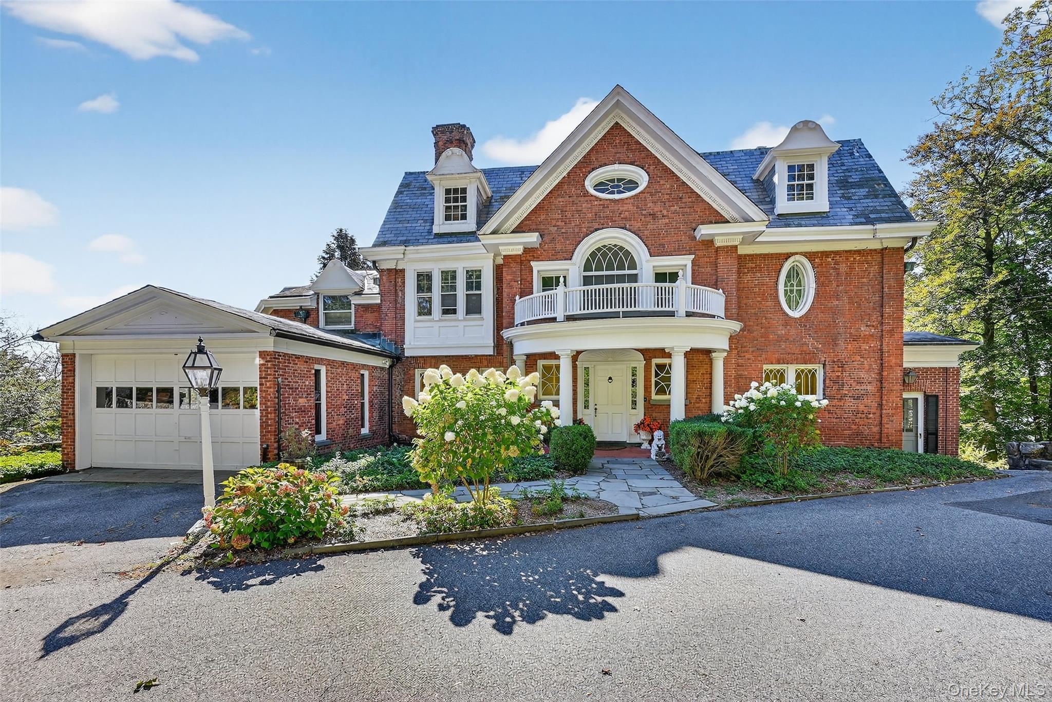 #3 photo, 74 Tower Hill Loop, Tuxedo Park , NY 10987