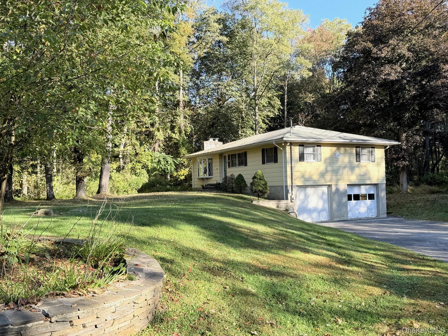 #2 photo, 97 White Schoolhouse Road, Rhinebeck , NY 12572