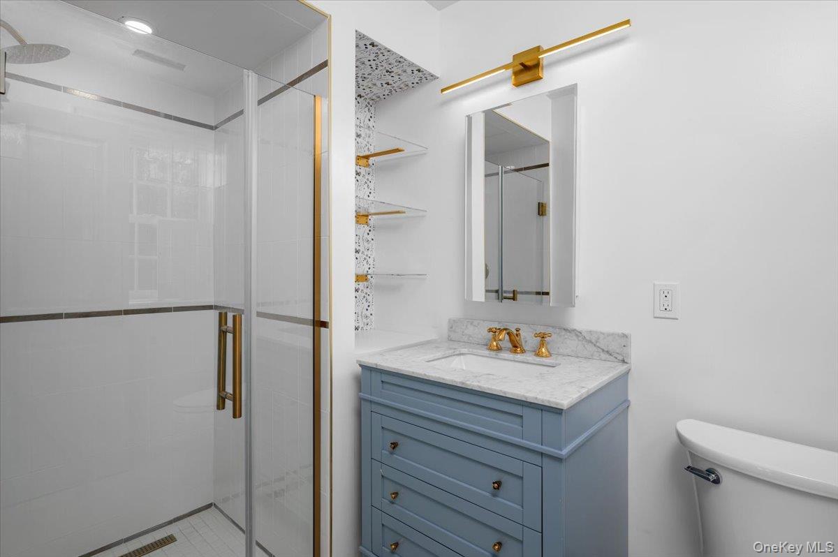 #14 photo, 15 Hillside Road, Bronxville , NY 10708