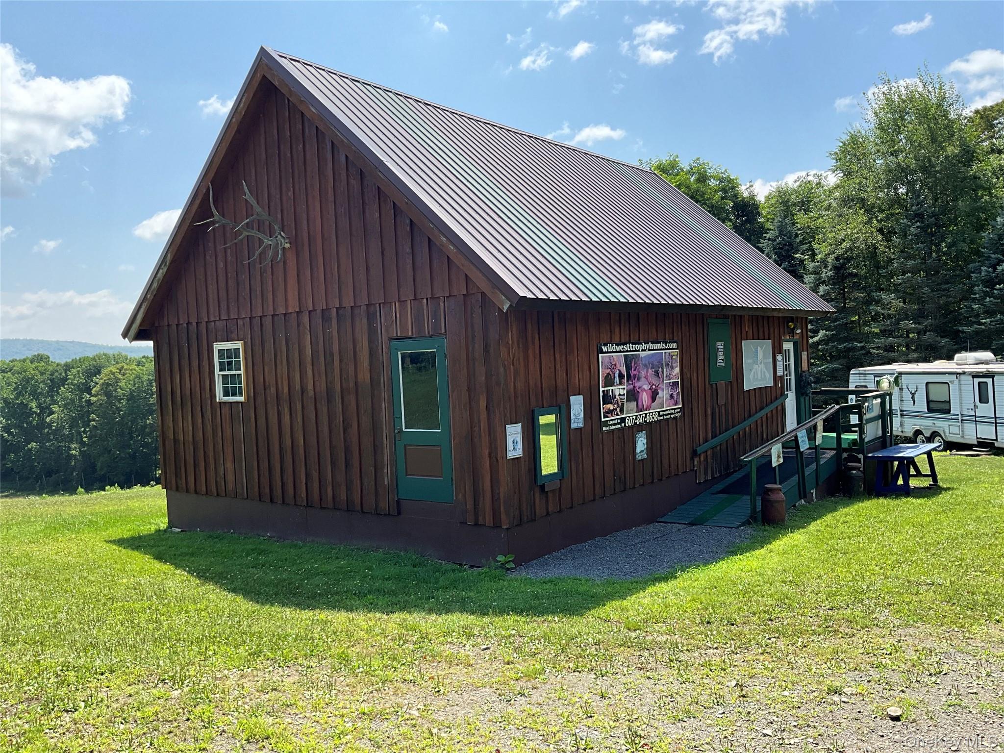 #1 photo, 213 Button Rd, Other , NY 13438