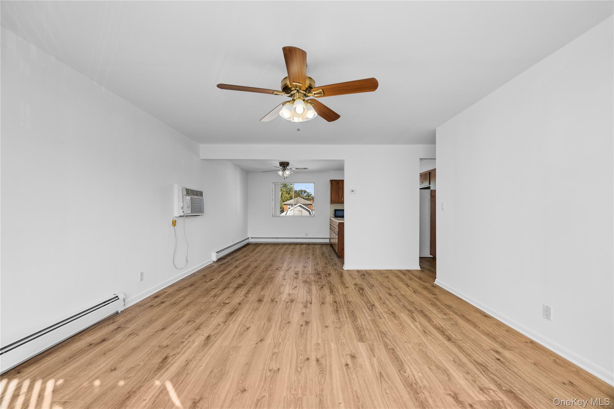 #16 photo, 1170 Ellsworth Avenue, Bronx , NY 10465