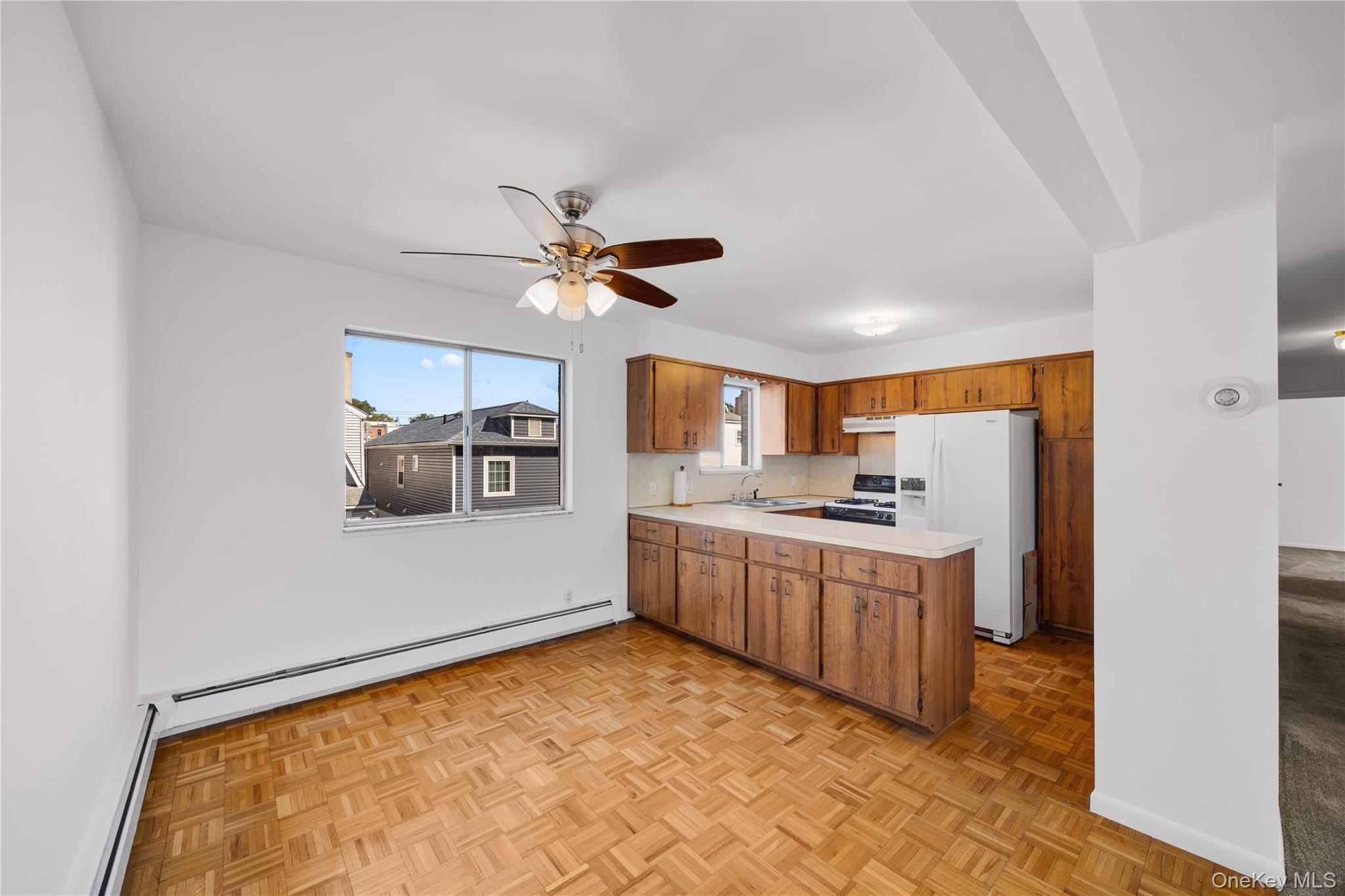 #5 photo, 1170 Ellsworth Avenue, Bronx , NY 10465