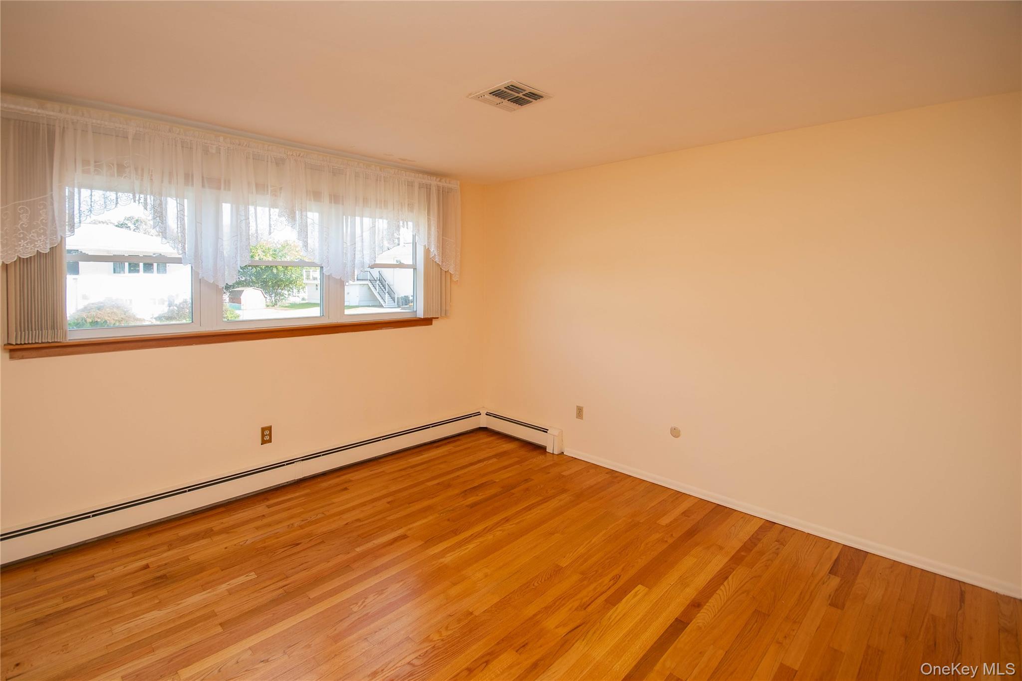 #10 photo, 44 Lamb Avenue, Saugerties , NY 12477