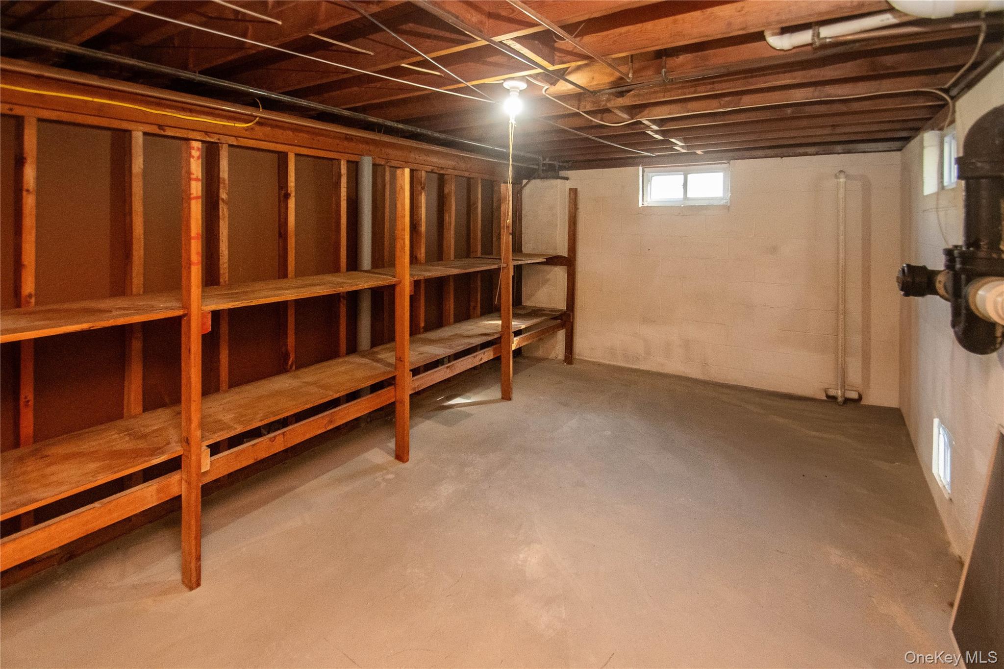 #11 photo, 44 Lamb Avenue, Saugerties , NY 12477