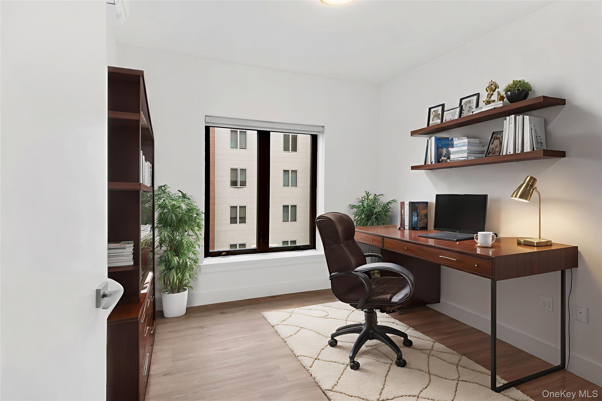 #10 photo, 525 NORTH MACQUESTEN PARKWAY, Fleetwood , NY 10552