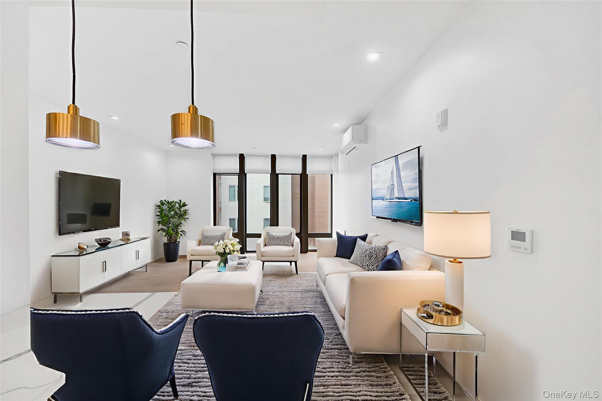 #15 photo, 525 NORTH MACQUESTEN PARKWAY, Fleetwood , NY 10552