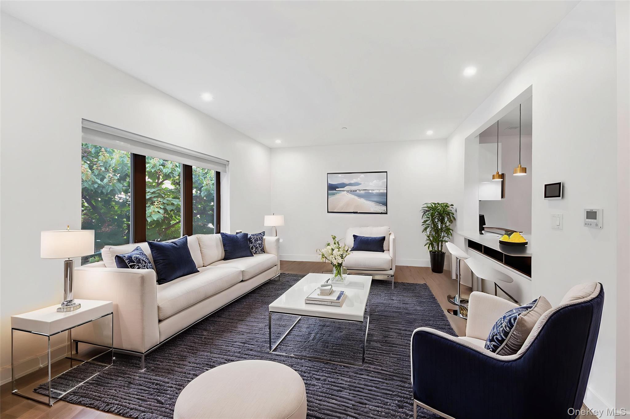 #6 photo, 525 NORTH MACQUESTEN PARKWAY, Fleetwood , NY 10552