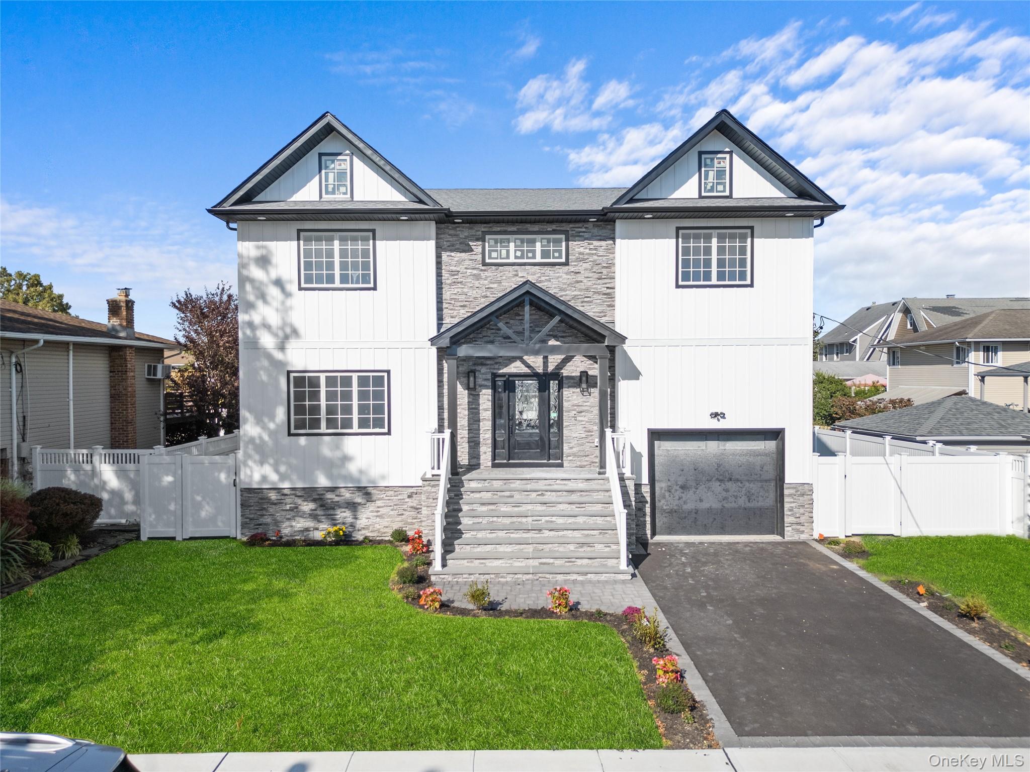 #1 photo, 450 Morea Street, Oceanside , NY 11572