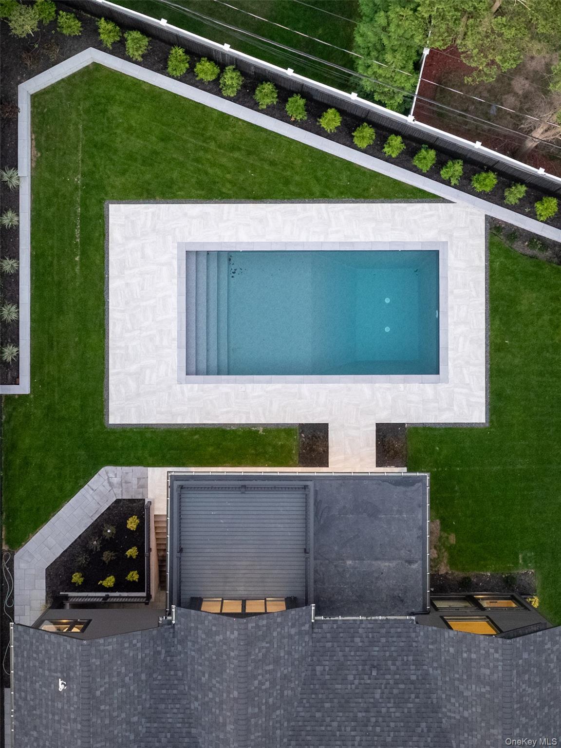 #14 photo, 487 Davie Street, Westbury , NY 11590