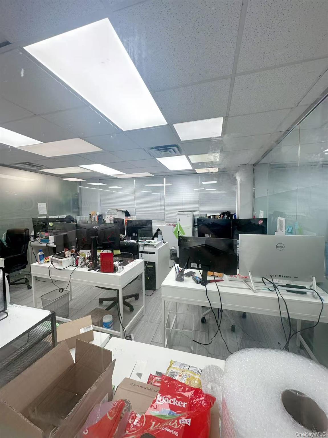 #5 photo, 136-40 39th Avenue, クイーンズ区 Flushing , NY 11354