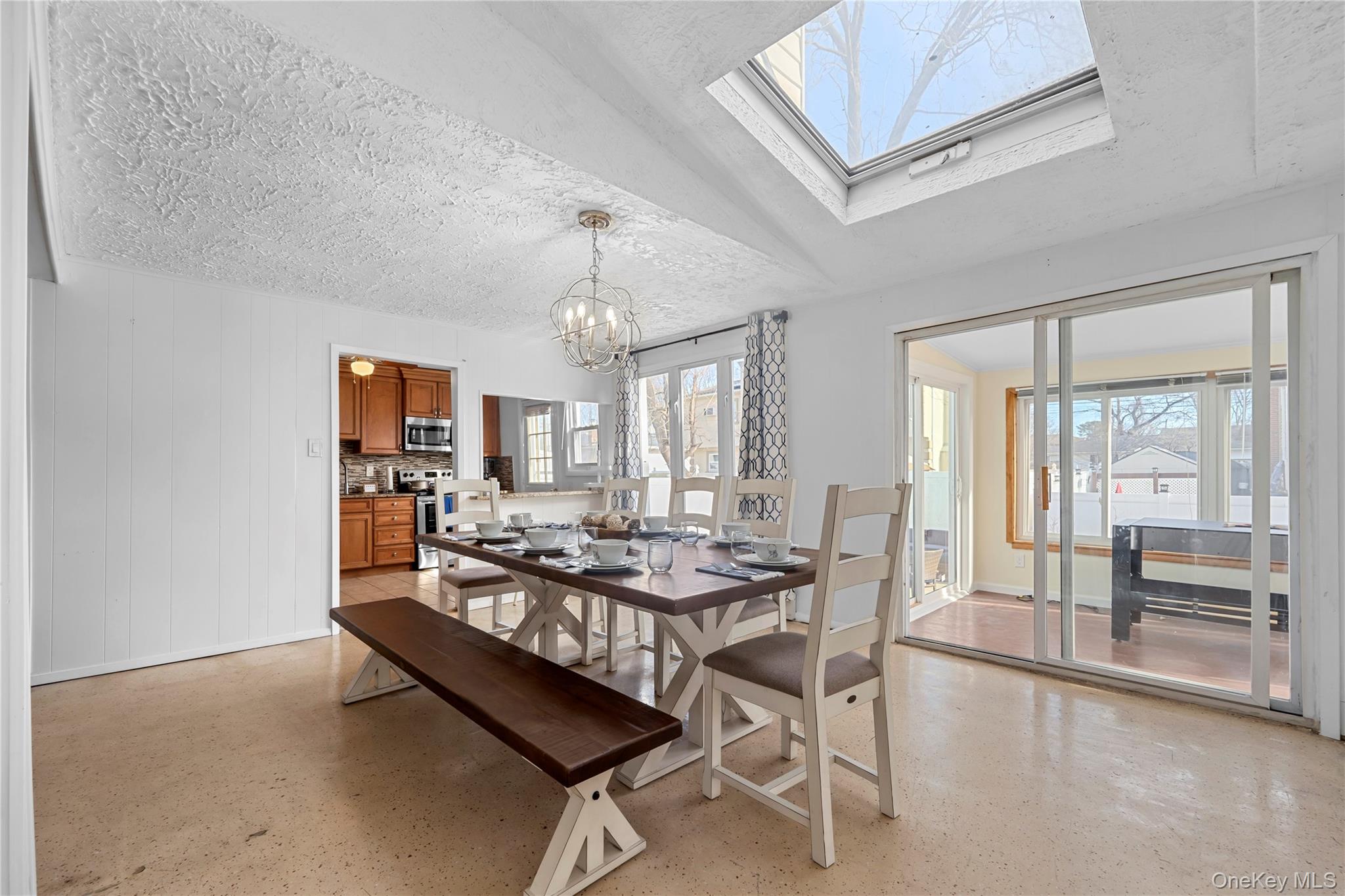 #15 photo, 145 Washington Avenue, Deer Park , NY 11729