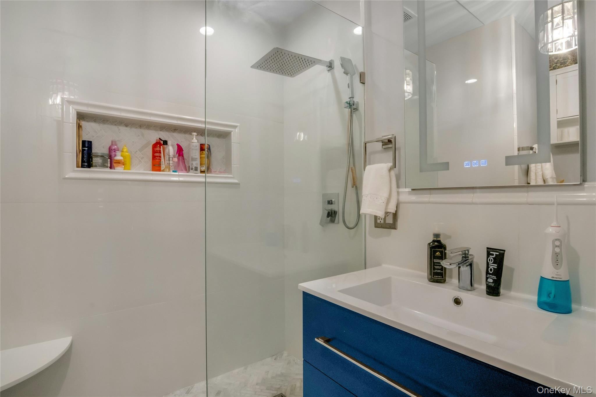 #11 photo, 290 E Sidney Avenue, Mount Vernon , NY 10553