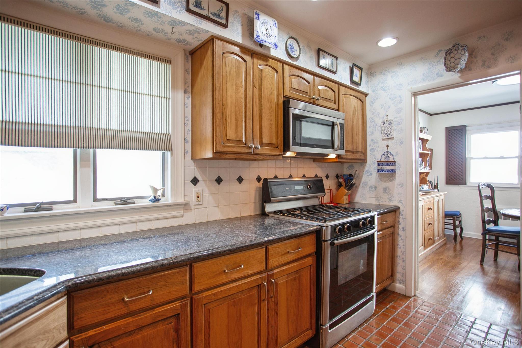 #11 photo, 129 Belmont Avenue, Long Beach , NY 11561