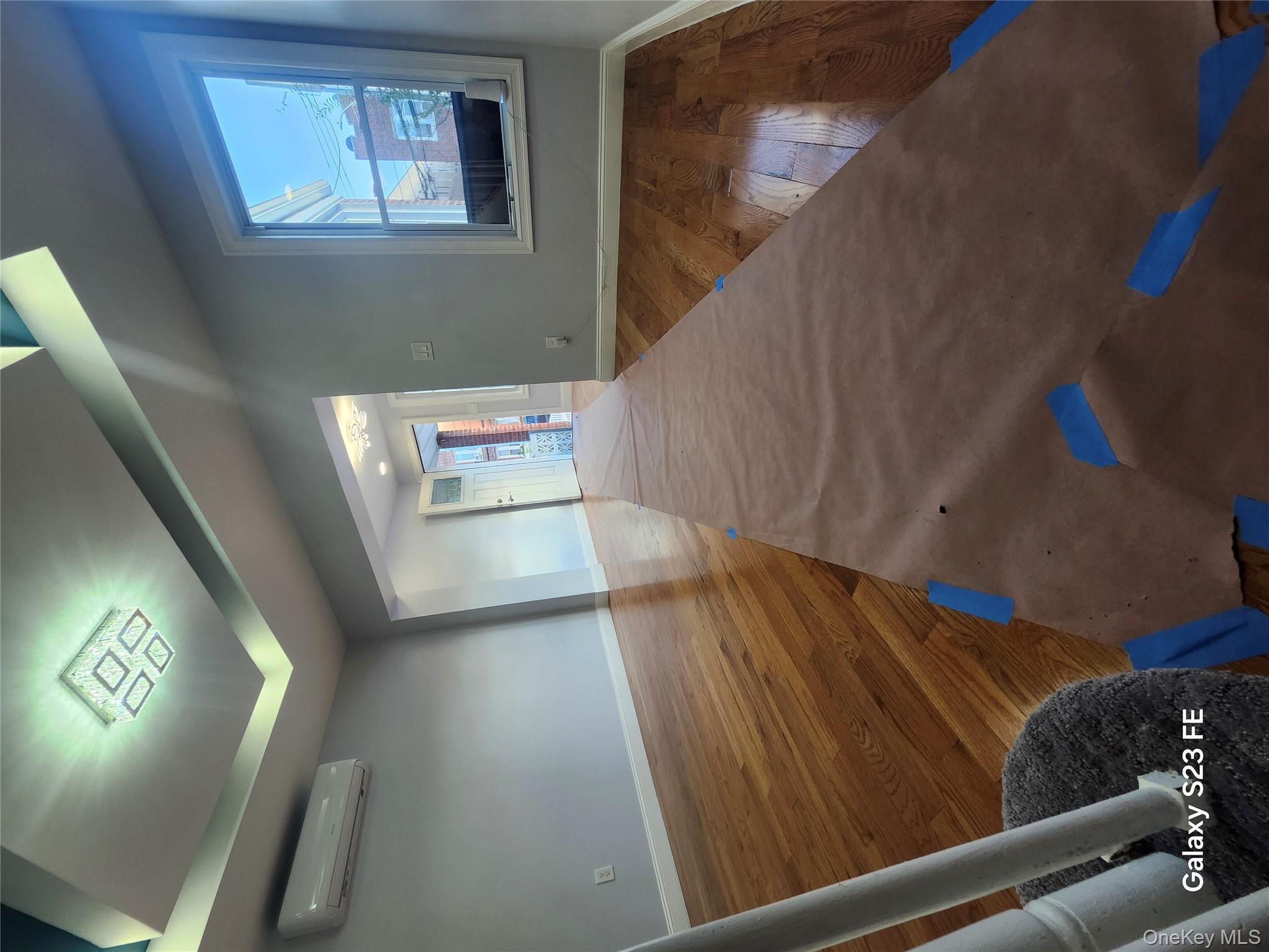 #3 photo, 12711 89th Avenue, クイーンズ区 Richmond Hill North , NY 11418