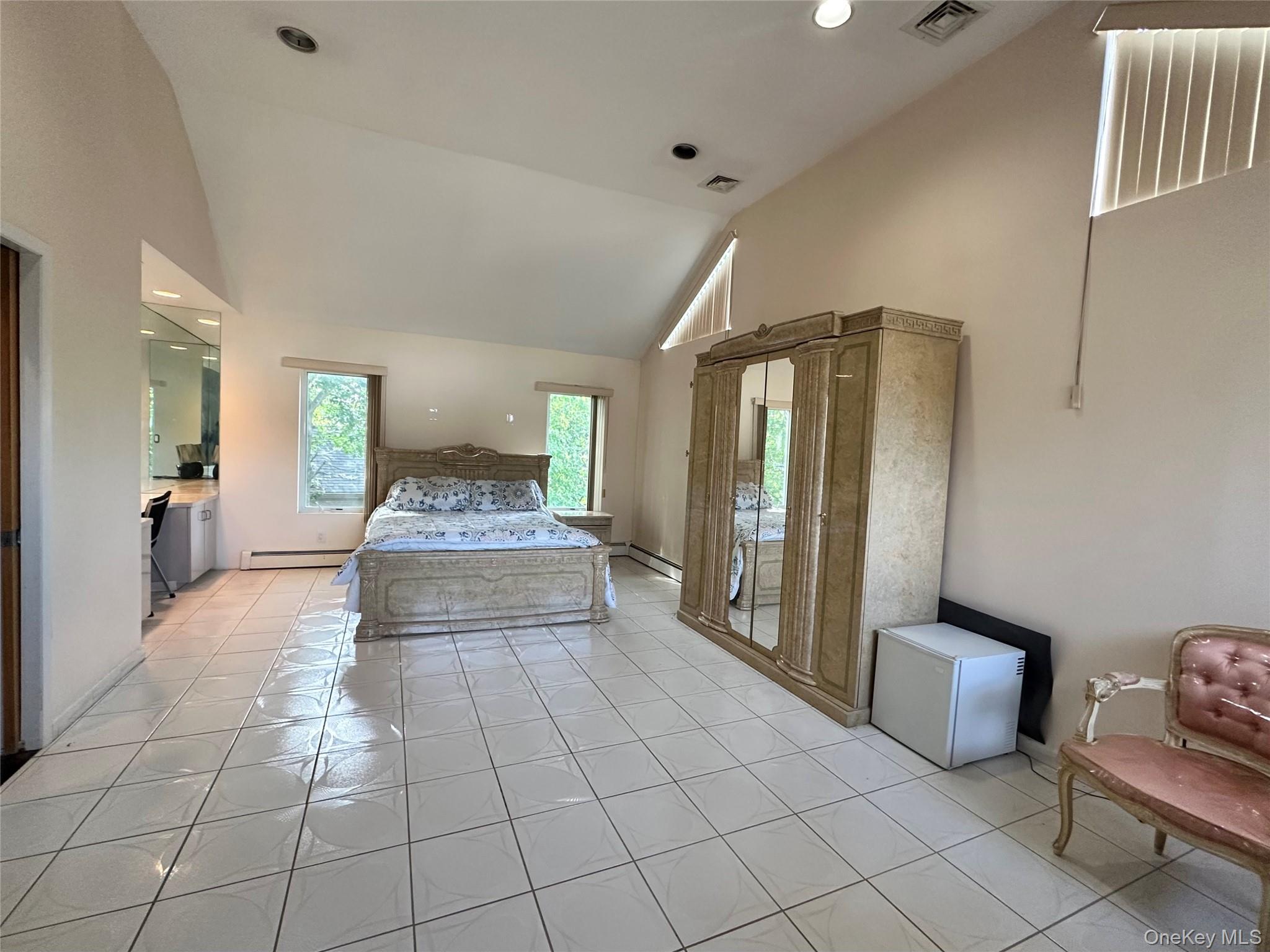 #17 photo, 1027 Windermere Road, Franklin Square , NY 11010