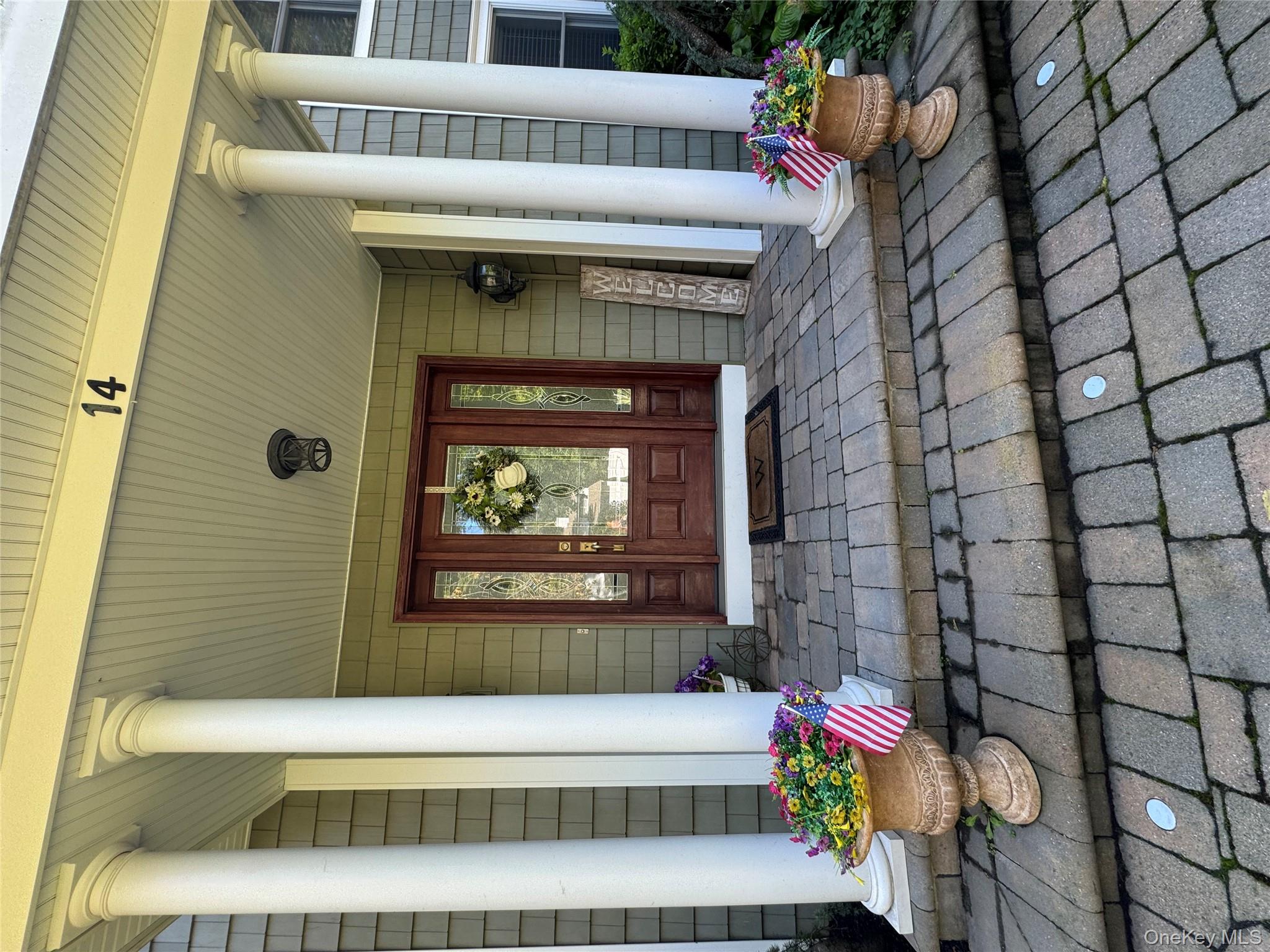 #5 photo, 14 Vega Drive, Shoreham , NY 11786