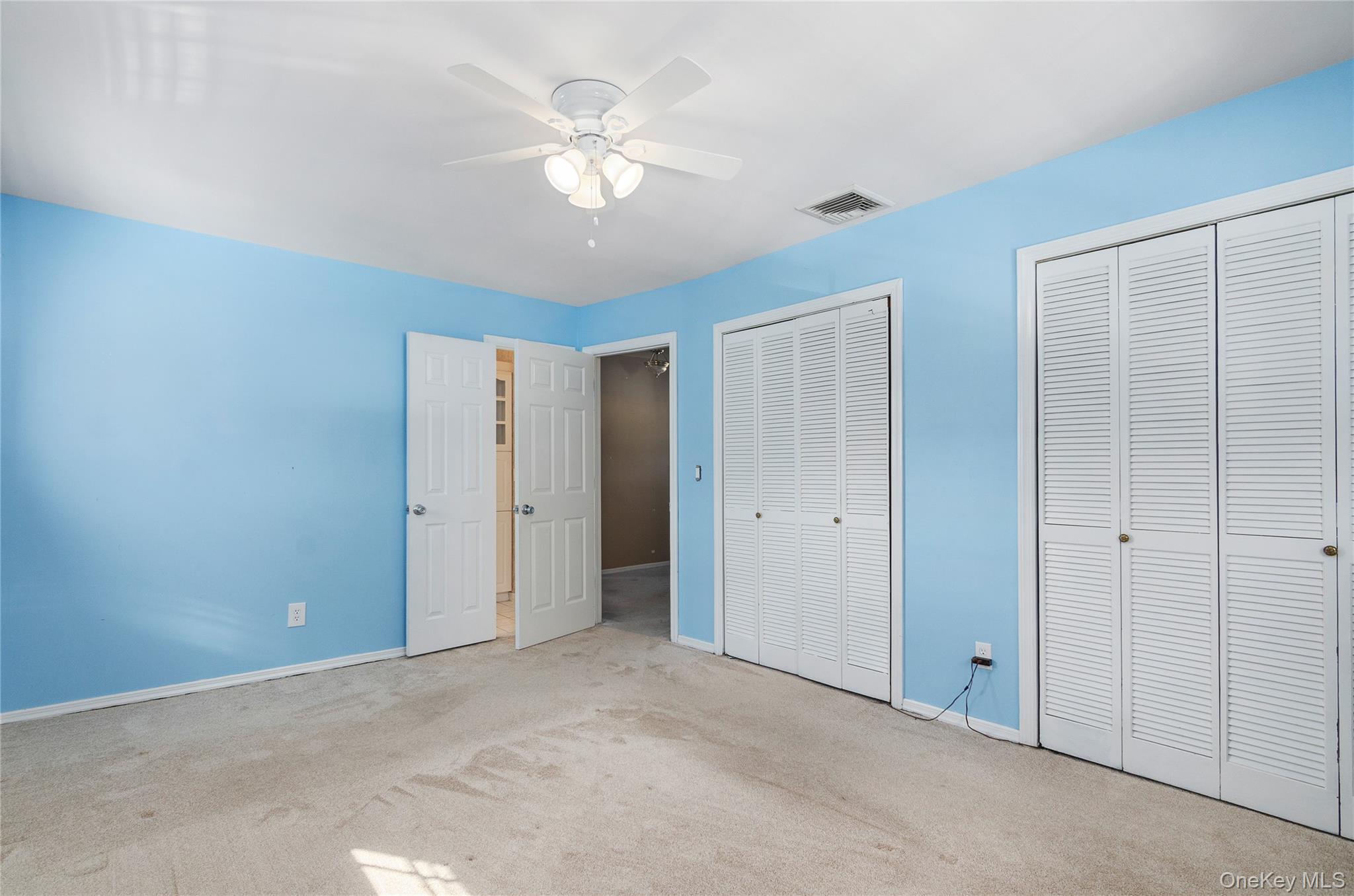 #18 photo, 122 Dougherty Avenue, Holbrook , NY 11741