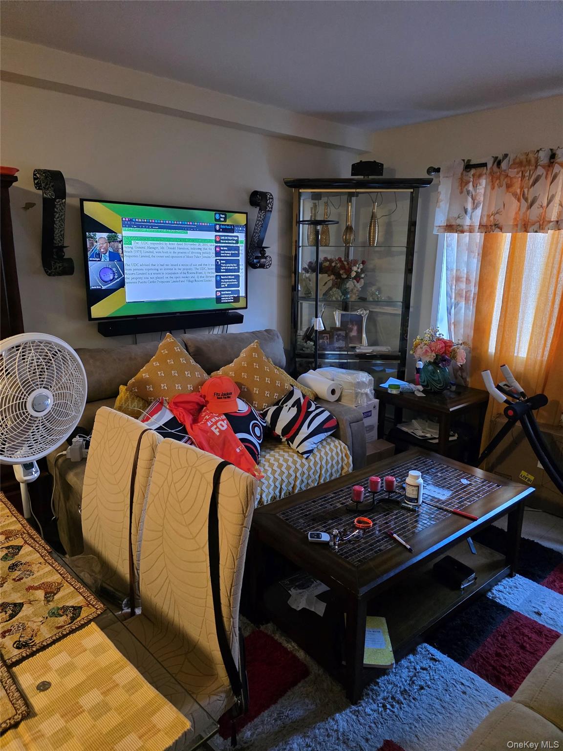 #6 photo, 3232 Ely Avenue, Bronx , NY 10469