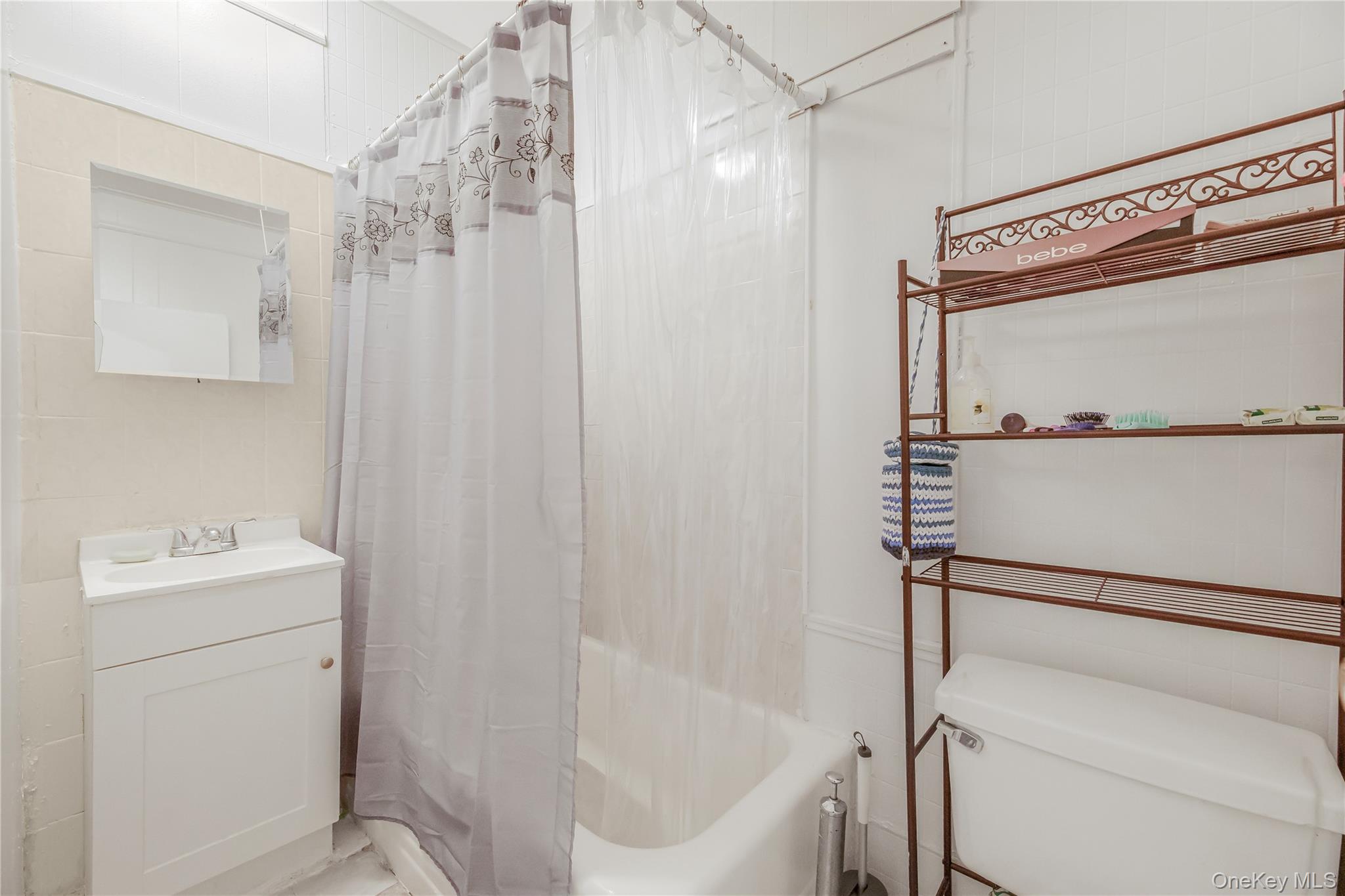 #15 photo, 38 Carroll Street, Yonkers , NY 10705