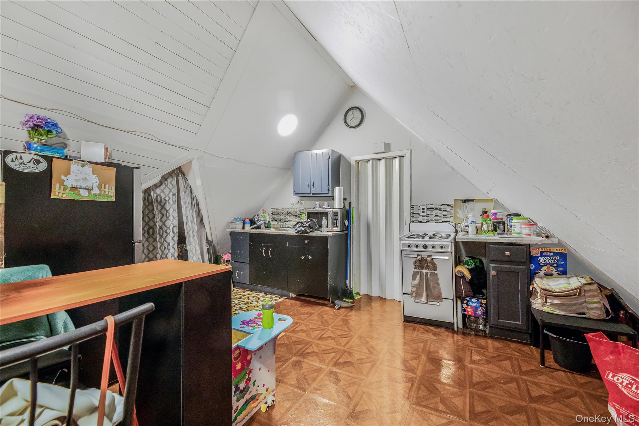 #18 photo, 38 Carroll Street, Yonkers , NY 10705