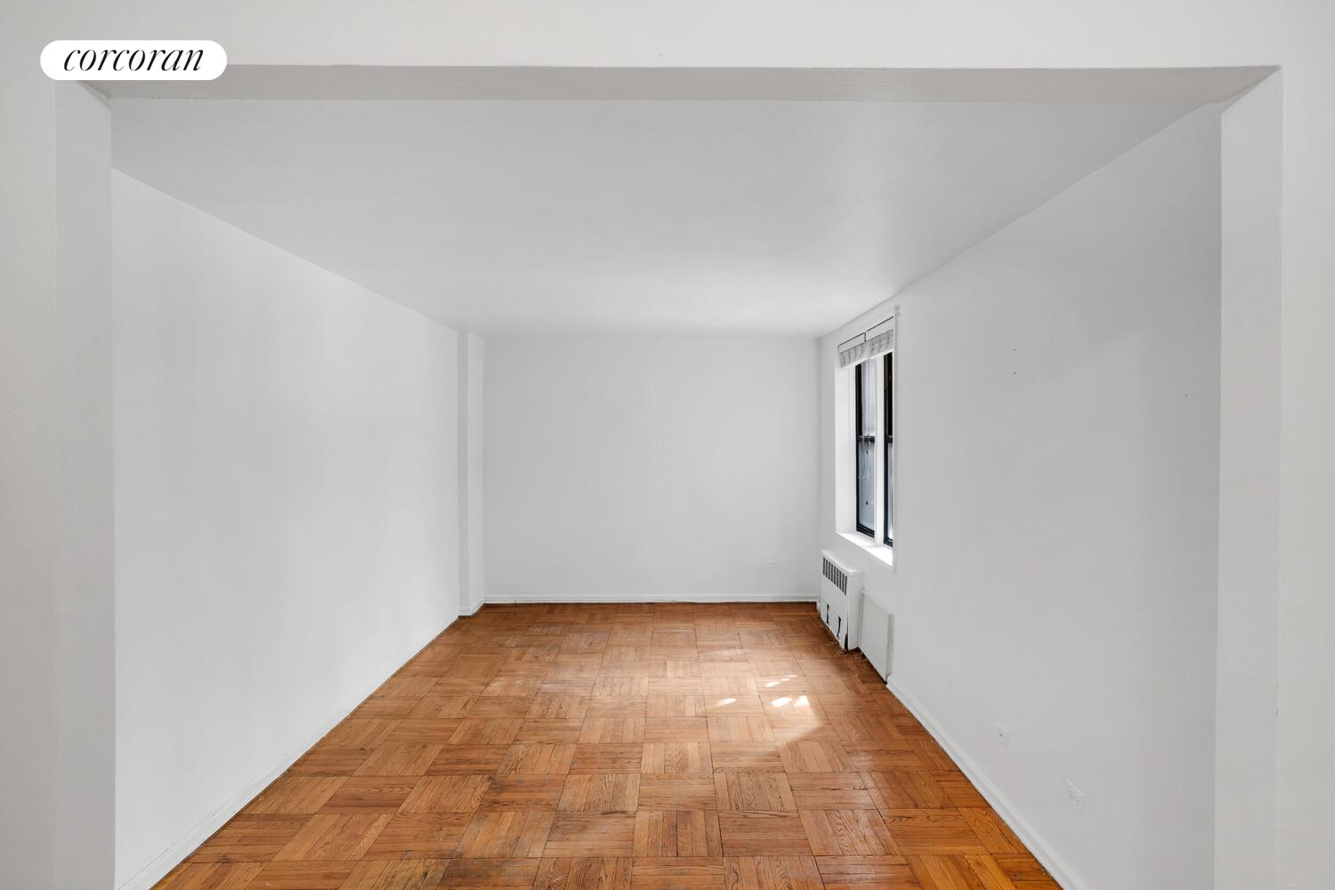 #4 photo, 345 WEBSTER Avenue, ブルックリン区 Kensington , NY 11230