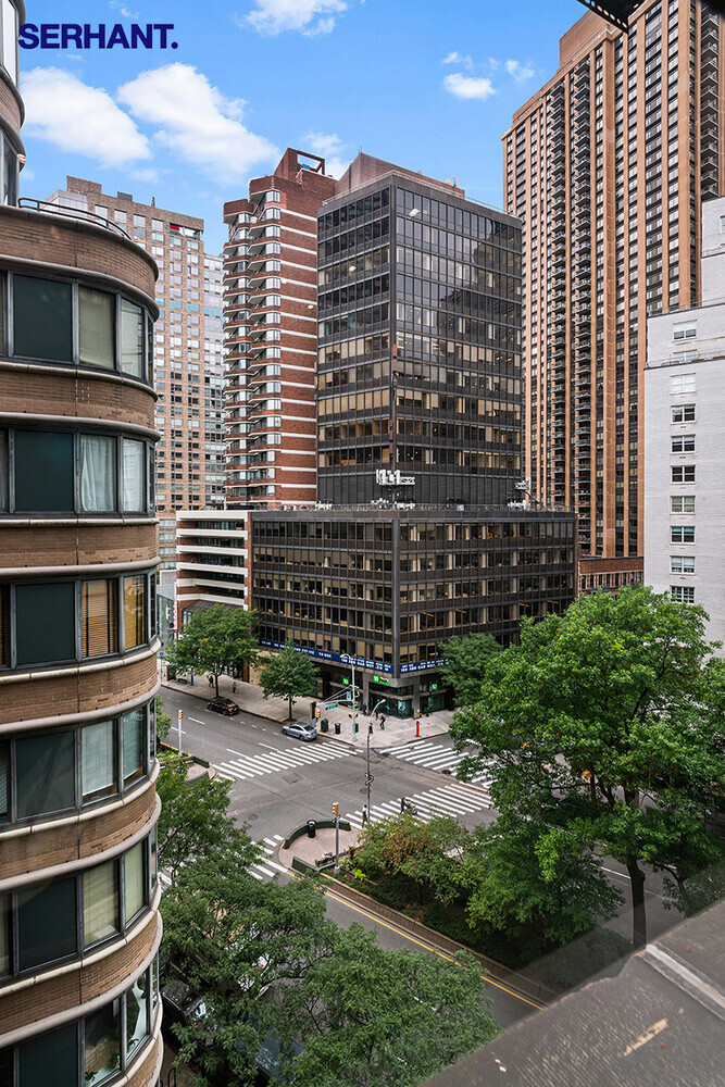 #18 photo, 140 W 69TH Street, マンハッタン Lincoln Square , NY 10023