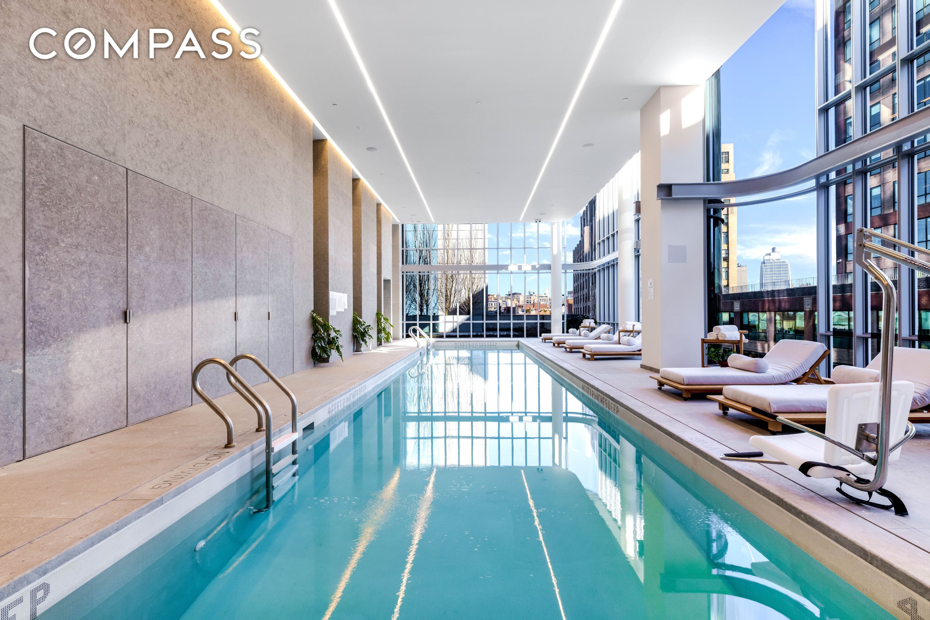 #10 photo, New York City, マンハッタン Hudson Square , NY 10013