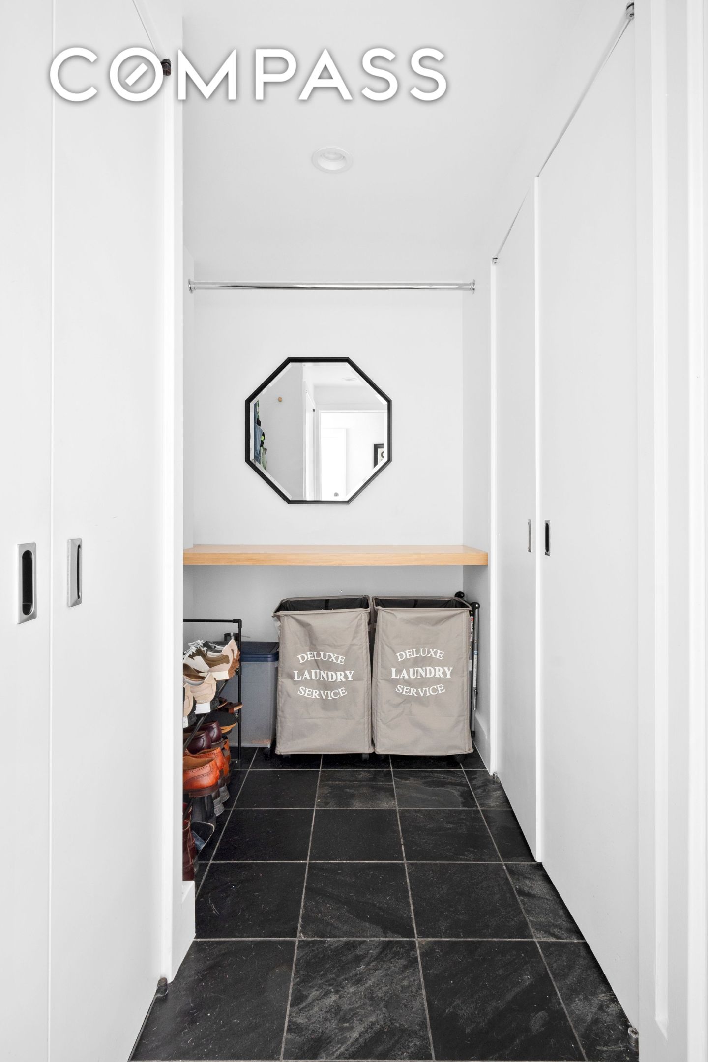 #12 photo, 116 W 22nd Street, Chelsea , NY 10011