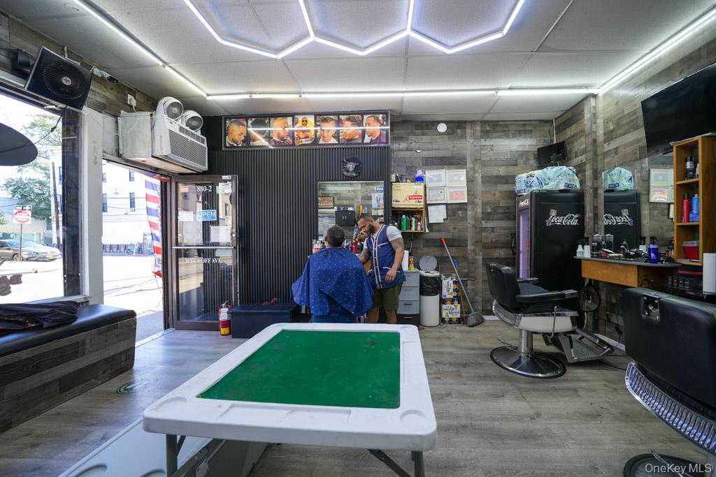 #3 photo, 880 Wyckoff Avenue, Brooklyn , NY 11237