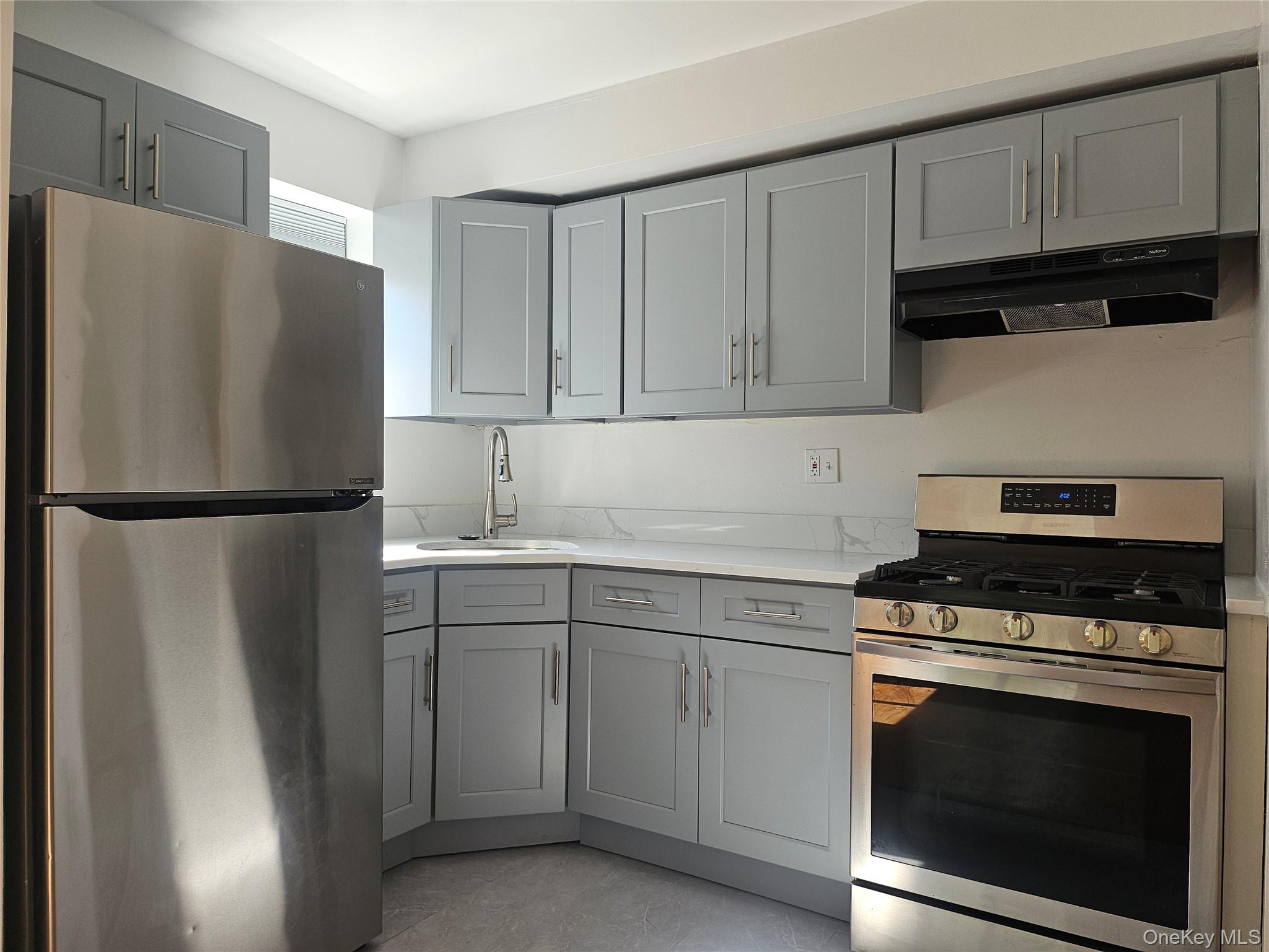 #1 photo, 3922 211th Street, बेसाइड Bayside , NY 11361