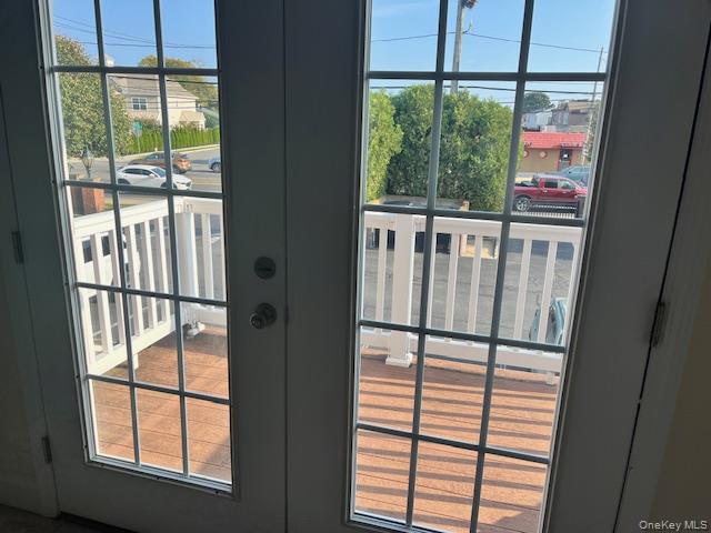 #2 photo, 392 Montauk Highway, Lindenhurst , NY 11757