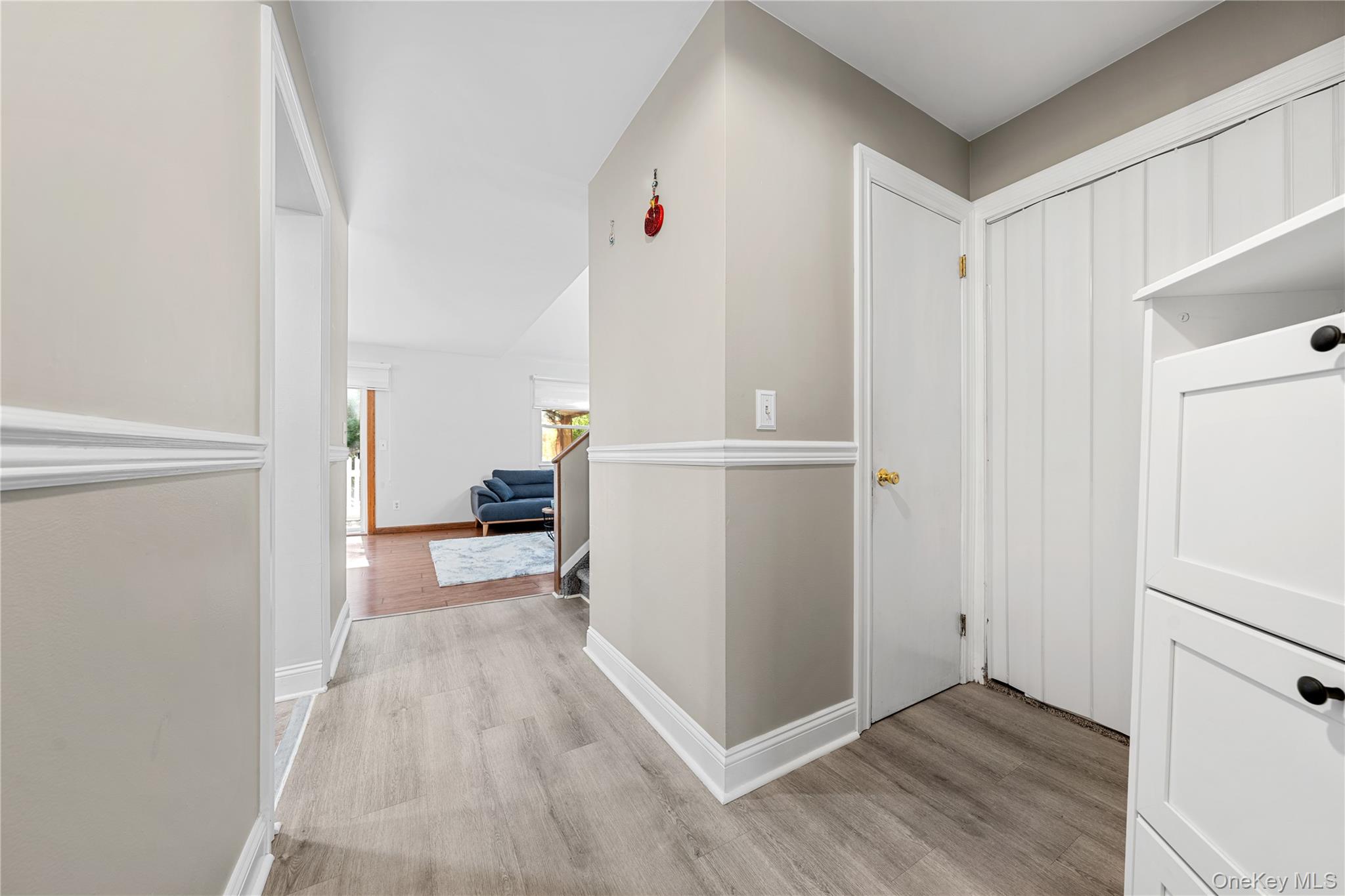 #8 photo, 18 Lindsey Court, サフォーク郡 Holtsville , NY 11742