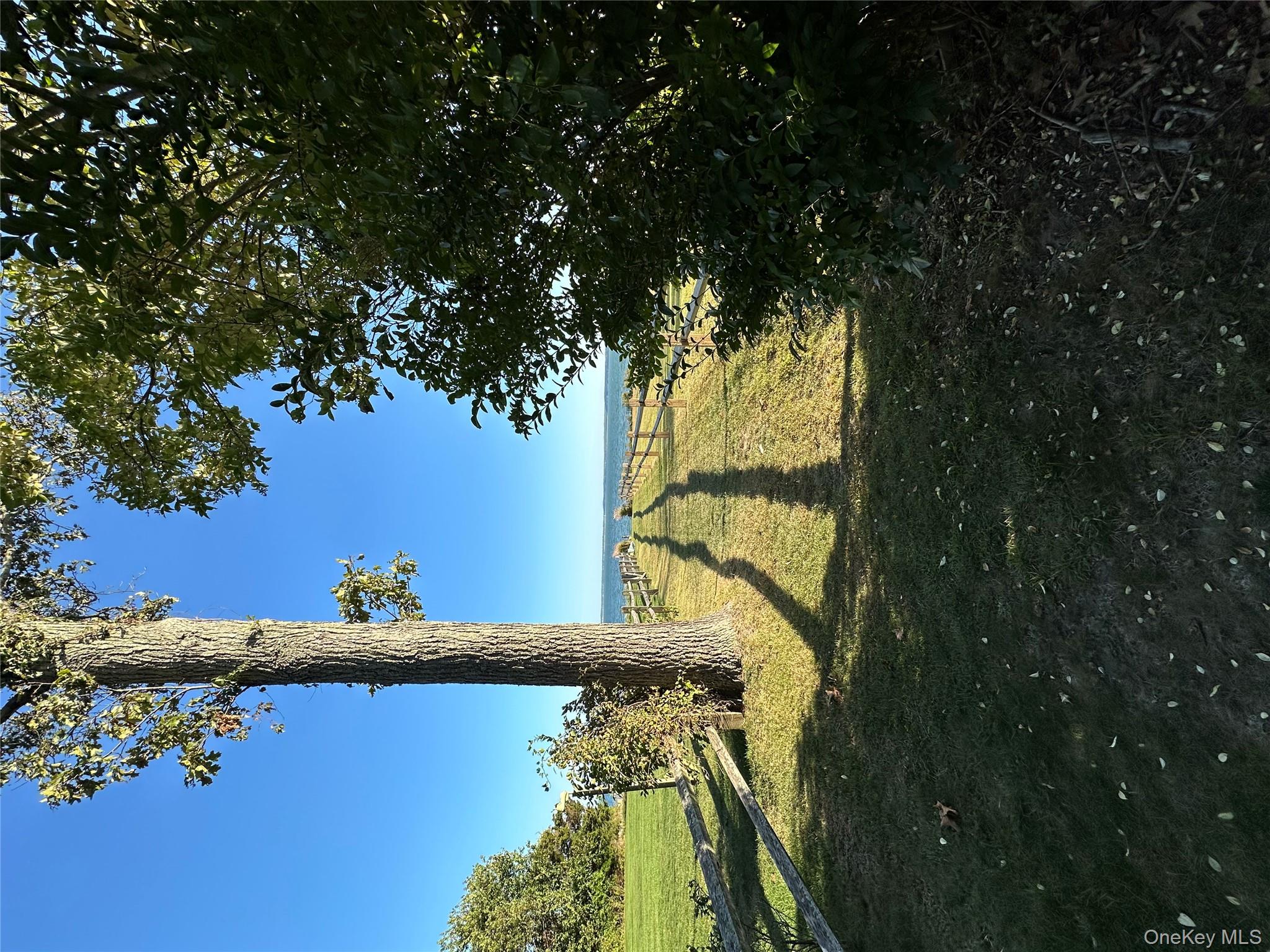 #4 photo, 1425 Laurelwood Drive, サフォーク郡 Laurel , NY 11948