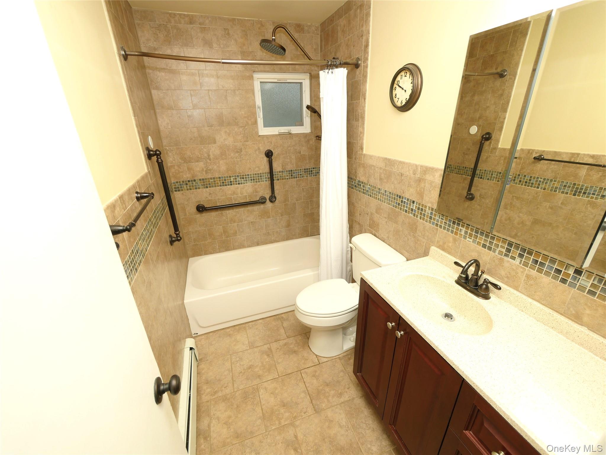 #14 photo, 20 Whitestone Road, サフォーク郡 Sound Beach , NY 11789