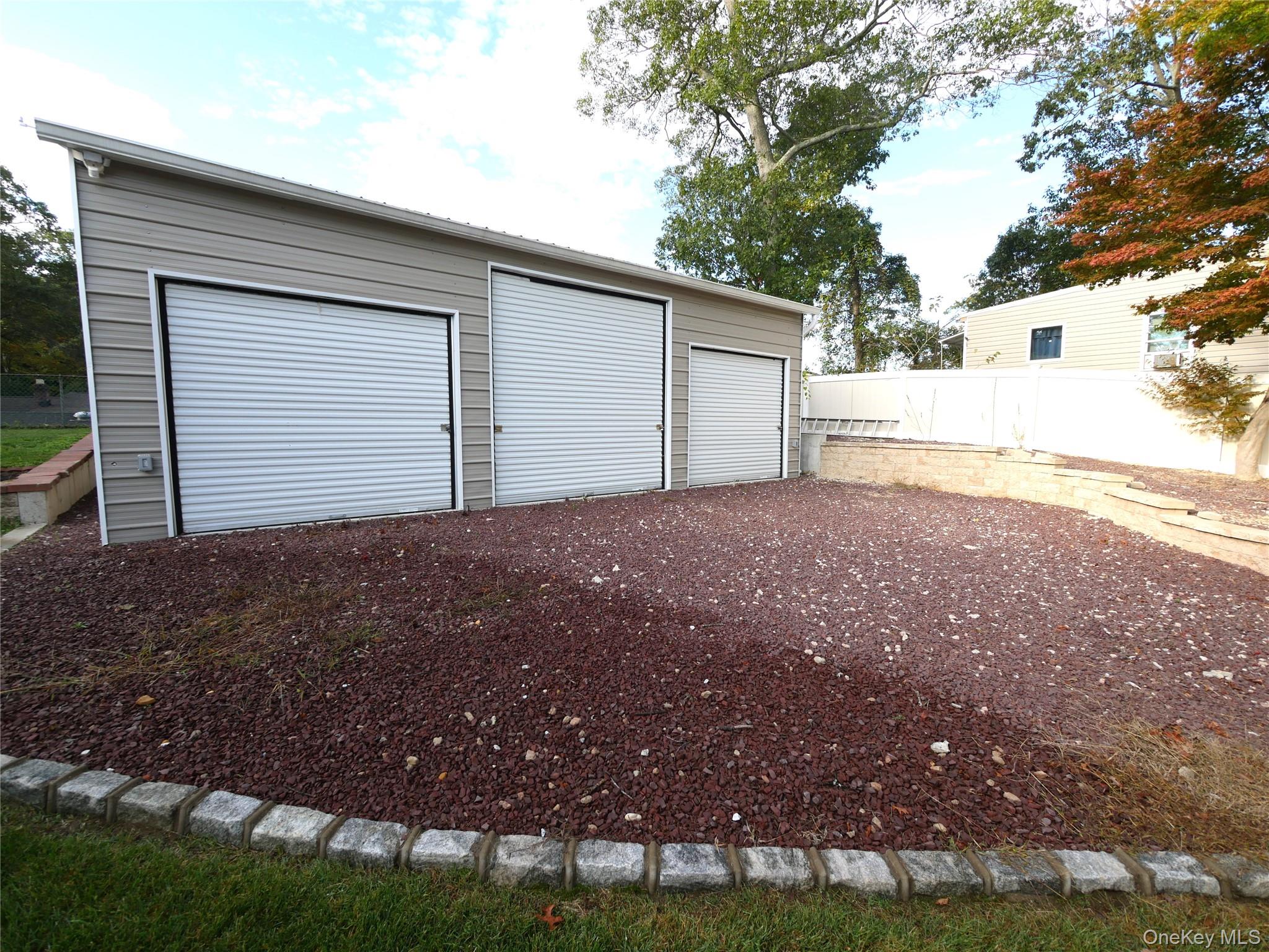 #3 photo, 20 Whitestone Road, サフォーク郡 Sound Beach , NY 11789